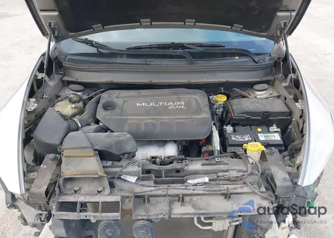 2018 Jeep Cherokee Latitude Plus Fwd из США, поврежденный, VIN 1C4PJLLB4JD512056